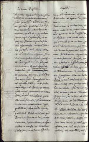 352