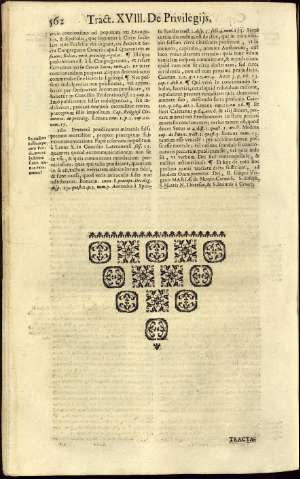 590