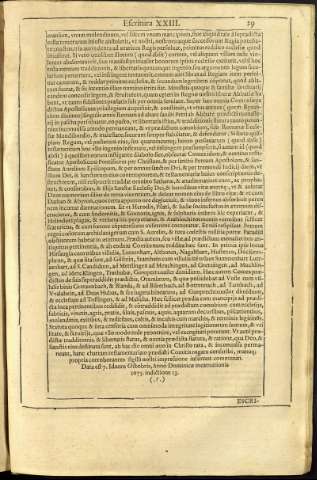 895