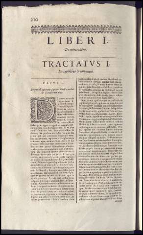 896