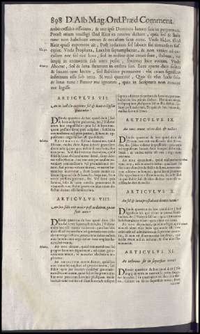 922